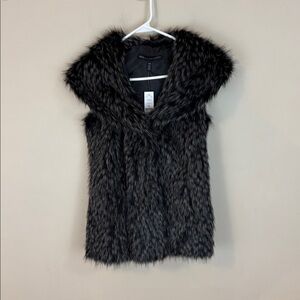 WHBM Faux Fur Vest Dark Gray w White Size XXS NWT
